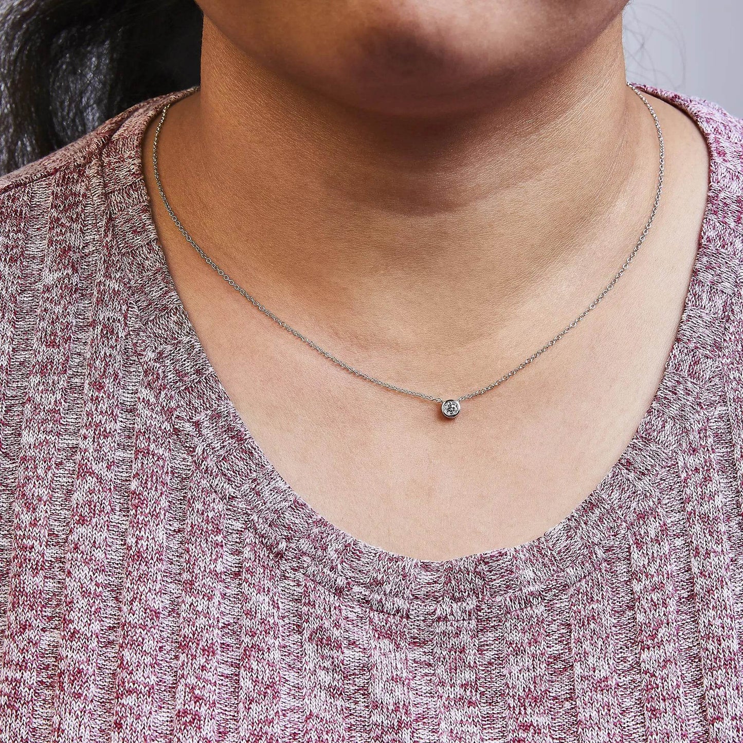 10K White Gold Bezel Diamond Solitaire Pendant Necklace - EveryRetailNeed.Com
