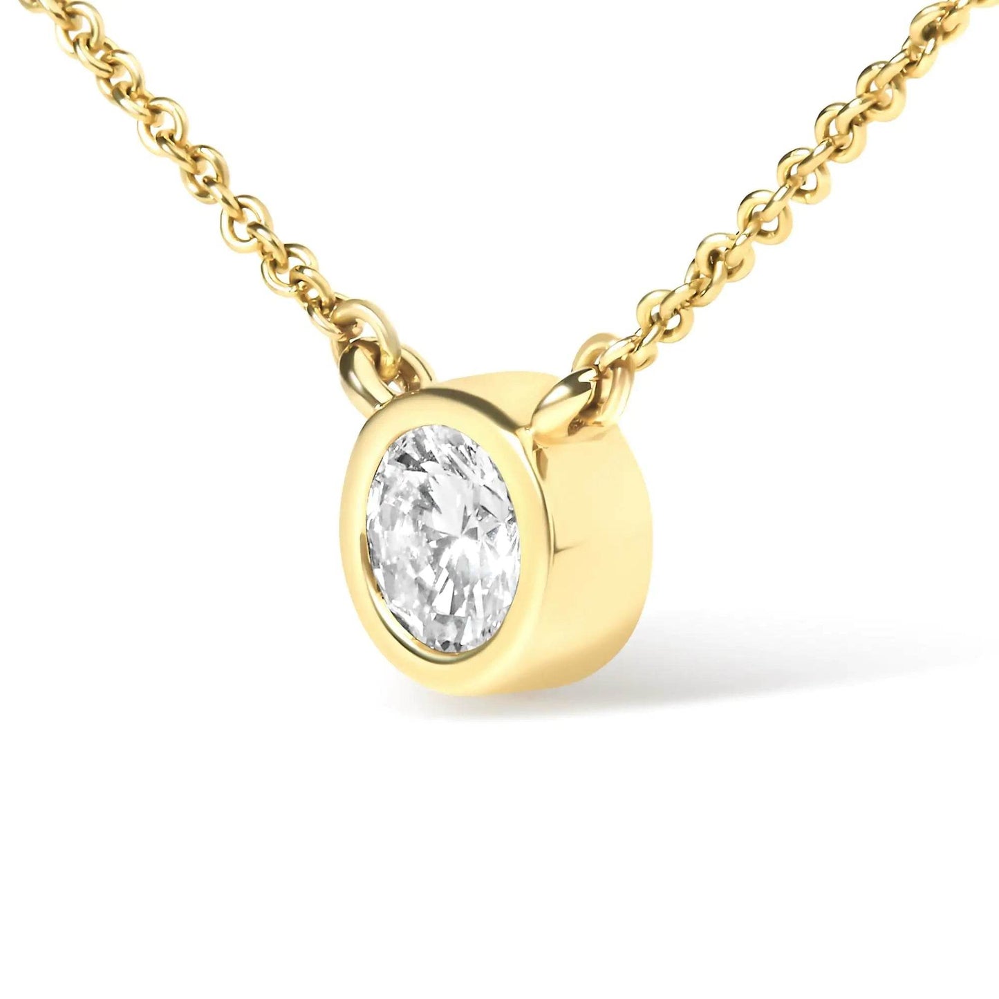 10K White Gold Bezel Diamond Solitaire Pendant Necklace - EveryRetailNeed.Com