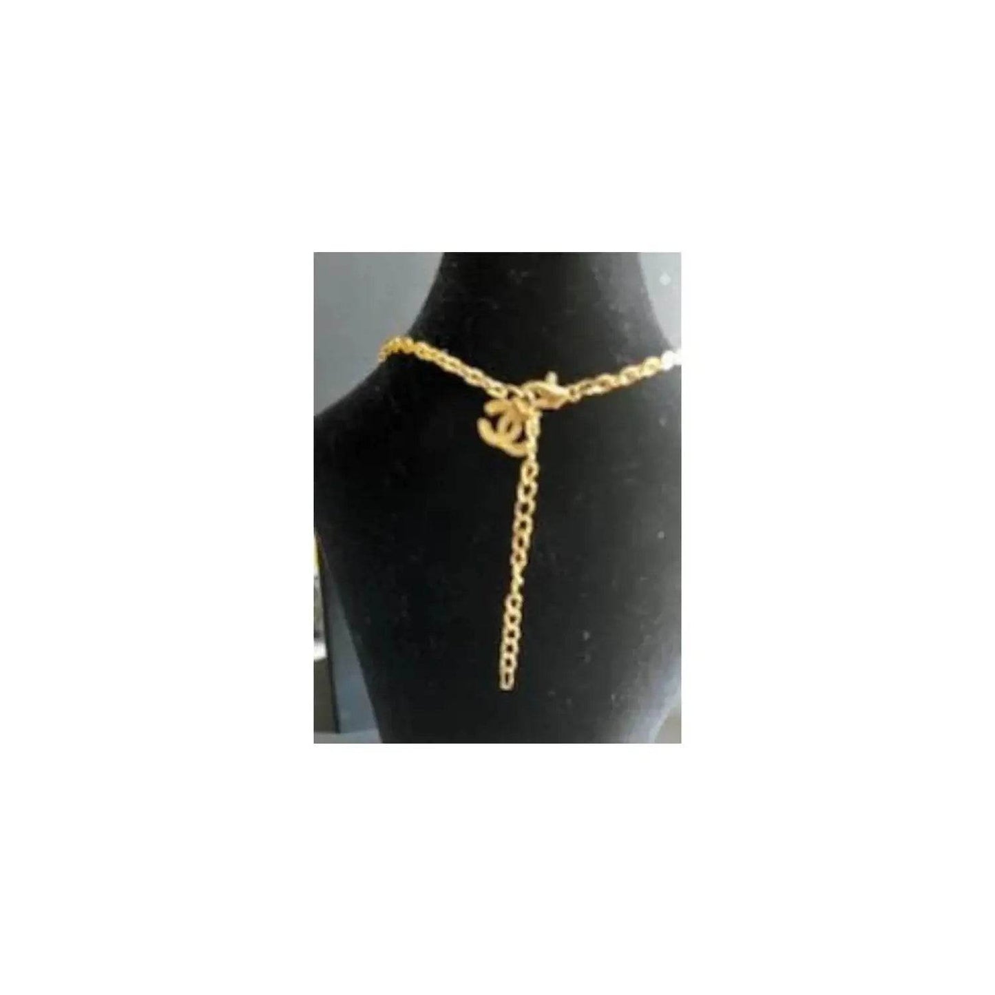 Charming Women Necklace - EveryRetailNeed.Com